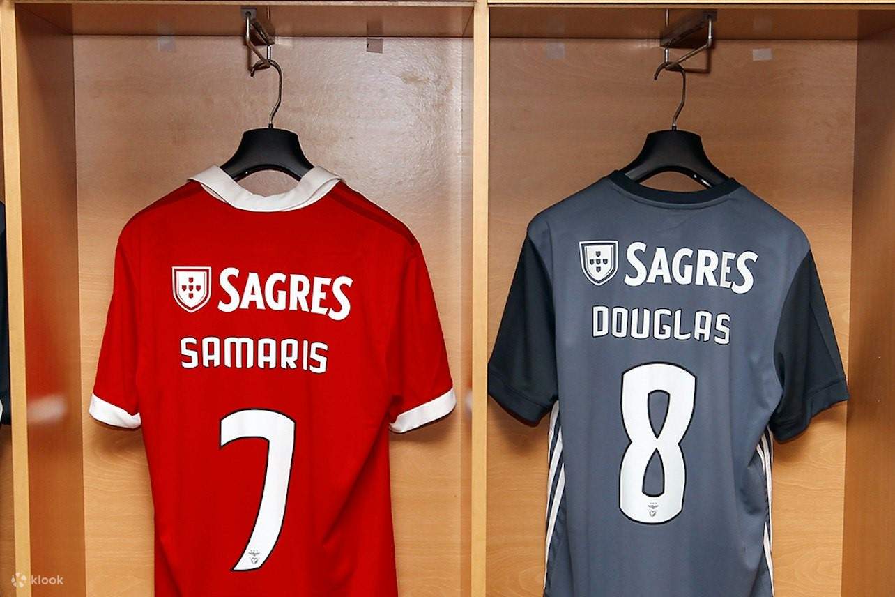 集结日本菲卡备战荷甲；门线救险细节曝光；更衣室稳定；年轻球员得到机会的简单介绍