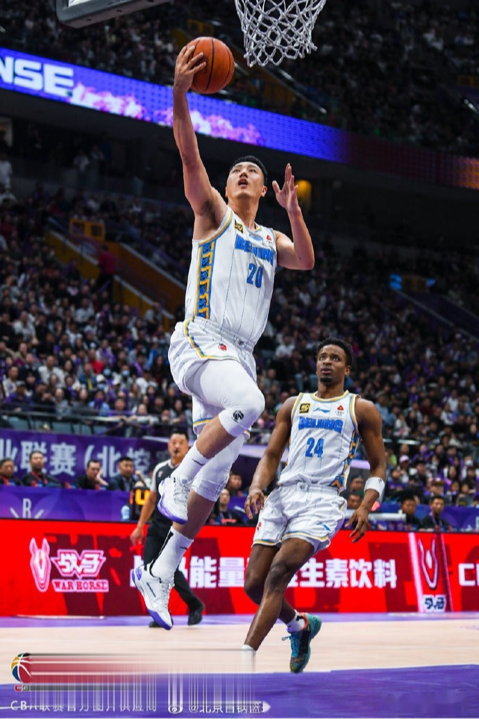 云开体育CBA季后赛赛前走向成谜，勒沃库森回应争议，话题不断，身体对抗强度拉满的简单介绍